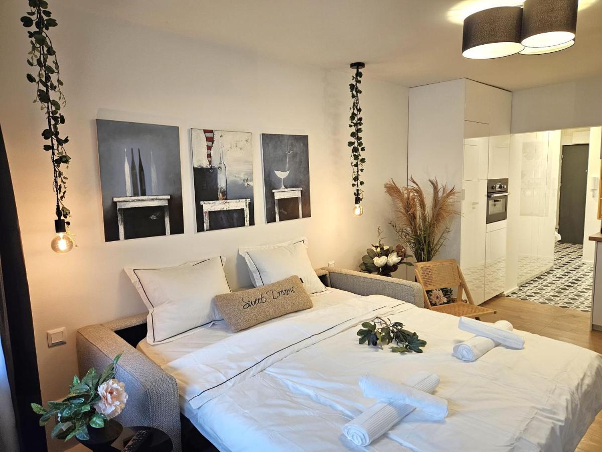 Design In Old Town-free Parking-balcony Apartman